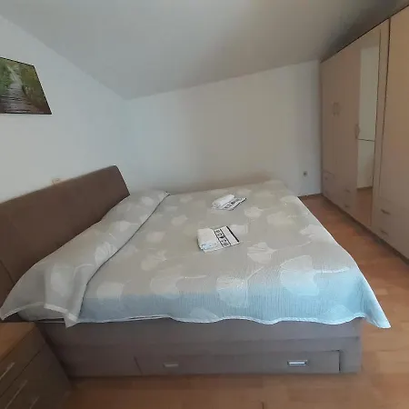 Apartman Mira Blato na Cetini Exterior photo