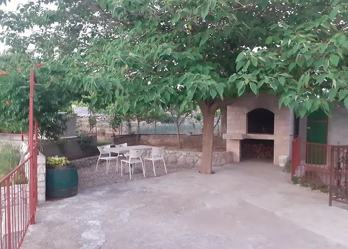 Apartman Mira